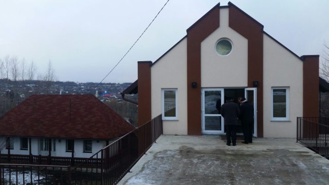 0-02-05-fbfa147d9ee77f5bc7c731d8a39a470e1ee2e257d3cecd6fe43d6f0d80ba467f_full